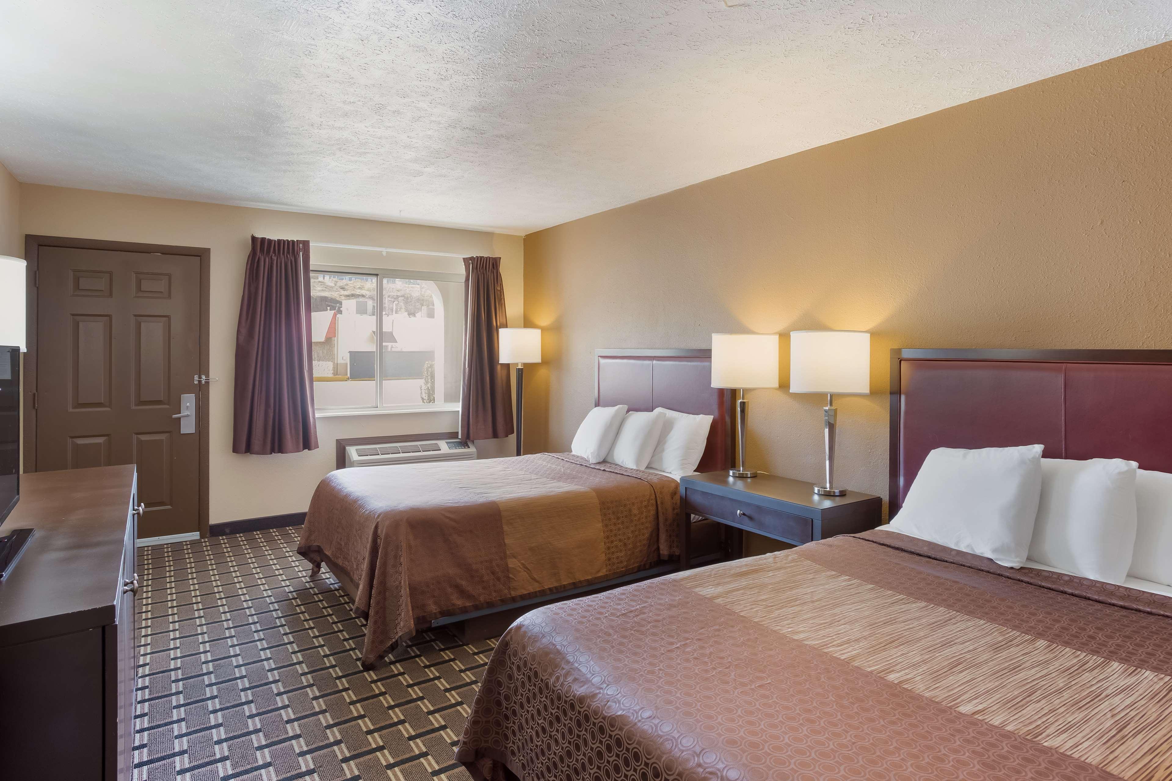 Surestay Hotel By Best Western Summersville Exterior photo