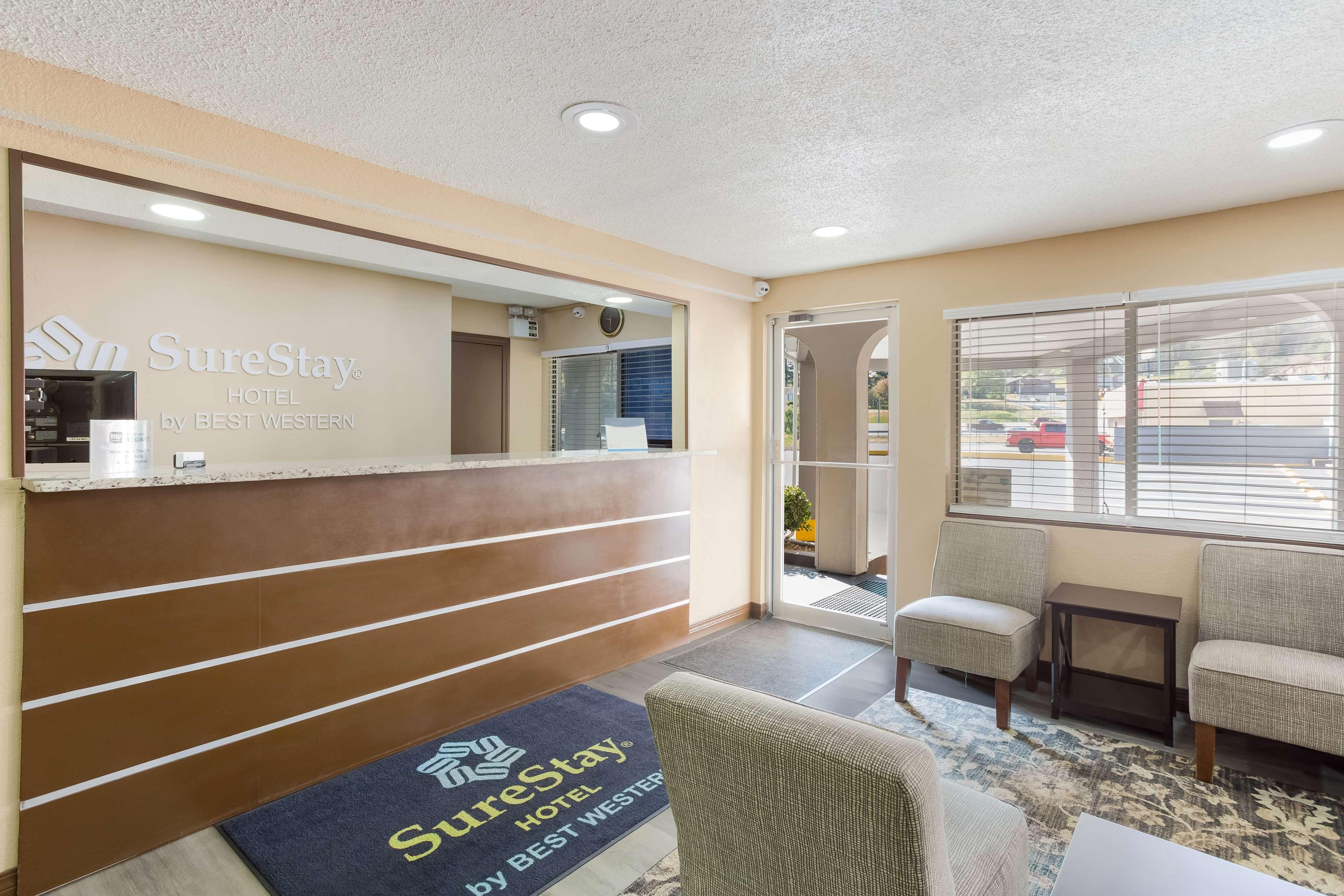 Surestay Hotel By Best Western Summersville Exterior photo